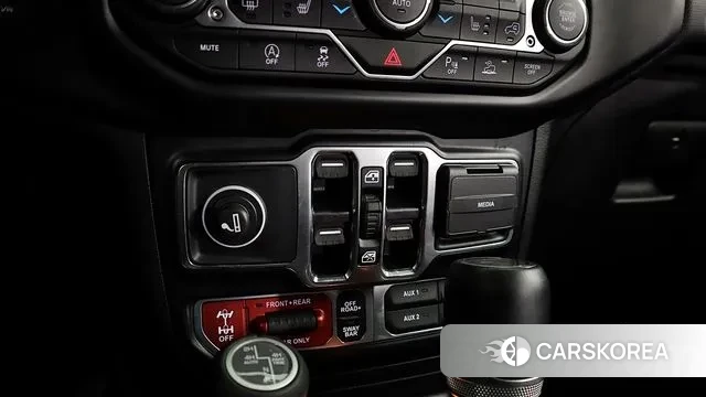 Jeep Gladiator (JT) 2022 Красный из Кореи, фото 6