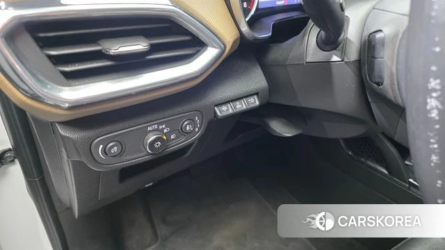 Chevrolet (GM Daewoo) Trailblazer 2020 Белый из Кореи, фото 6