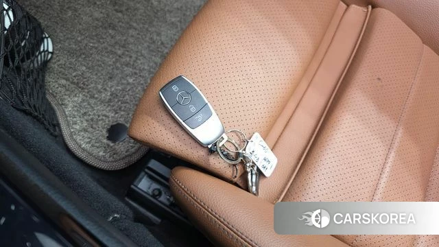 Mercedes-Benz C-Class W205 2019 Черный из Кореи, фото 6