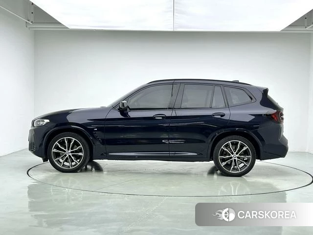 BMW X3 2023 Черный из Китая, фото 6