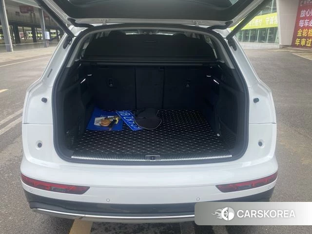 Audi Q5L 2022 Белый из Китая, фото 6