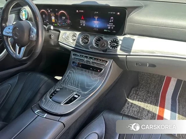 Mercedes-Benz CLS-Class C257 2021 Жемчужный цвет из Кореи, фото 6