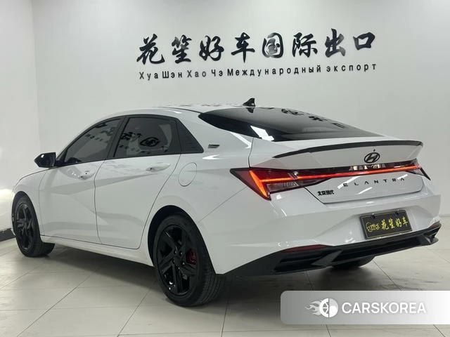 Hyundai Elantra 2022 Белый из Китая, фото 6