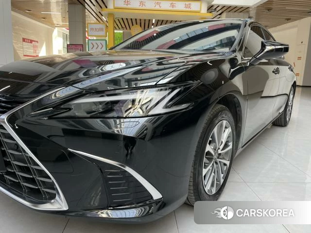 Lexus ES 2025 Черный из Китая, фото 6