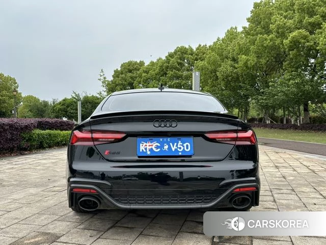 Audi RS 5 2022 Черный из Китая, фото 6