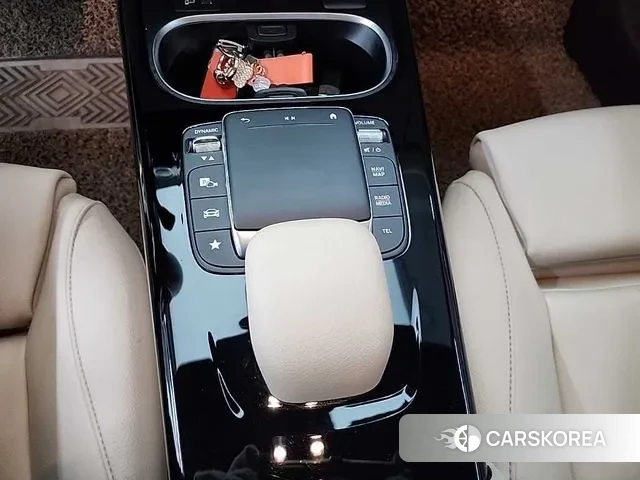 Mercedes-Benz A-Class W177 2022 Белый из Кореи, фото 6