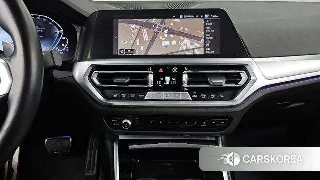 BMW 3 Series (G20) 2022 Белый из Кореи, фото 6