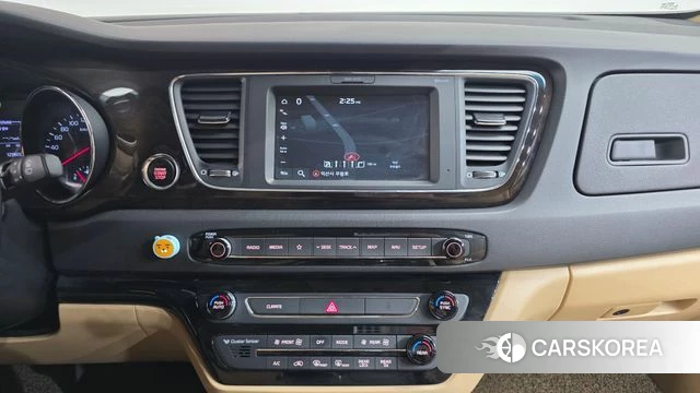 Kia The New Carnival 2018 Белый из Кореи, фото 6