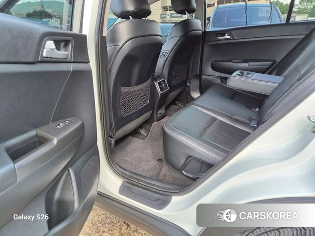 Kia Sportage The Bold 2018 Белый из Кореи, фото 6