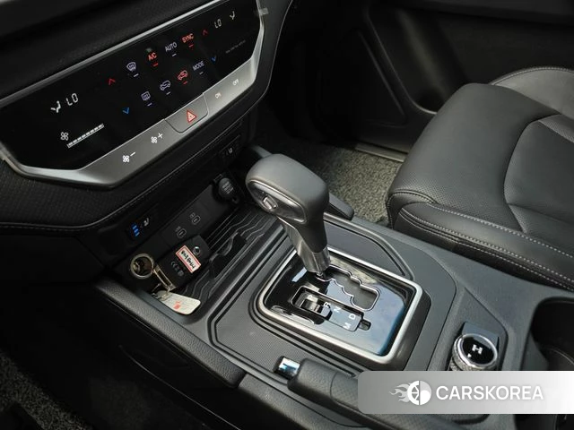 Ssangyong The New Rexton Sports Cannes 2024 Жемчужный цвет из Кореи, фото 6