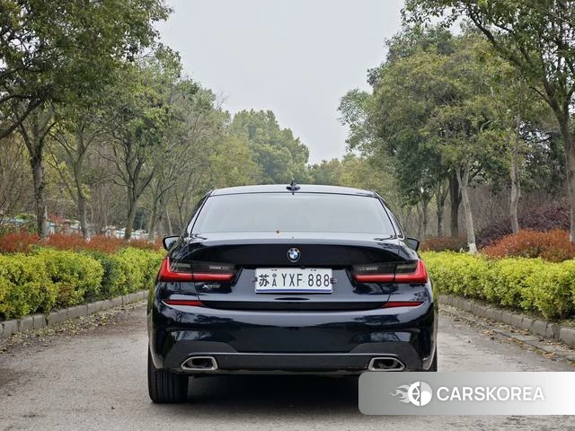 BMW 3 series 2021 Черный из Китая, фото 6