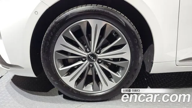 Kia K8 Hybrid 2023 Белый из Кореи, фото 6