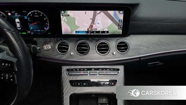 Mercedes-Benz E-Class W213 2021 Серый из Кореи, фото 6