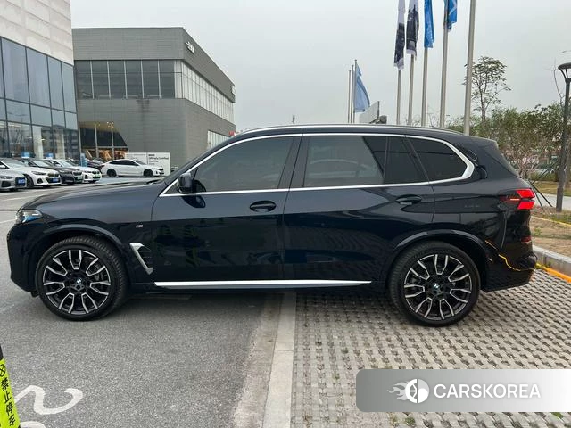 BMW X5 2025 Черный из Китая, фото 6