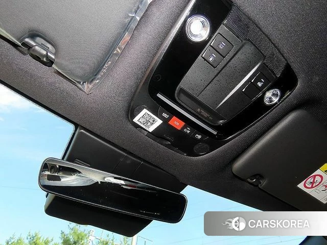 Kia The New Sportage 5th Generation Hybrid 2025 Черный из Кореи, фото 6