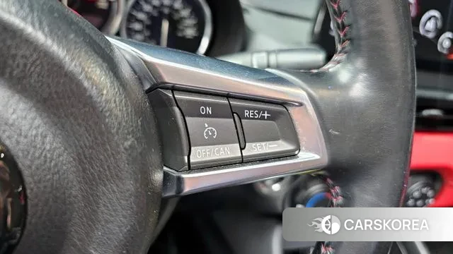 Mazda MX-5 MIATA 2019 Черный из Кореи, фото 6