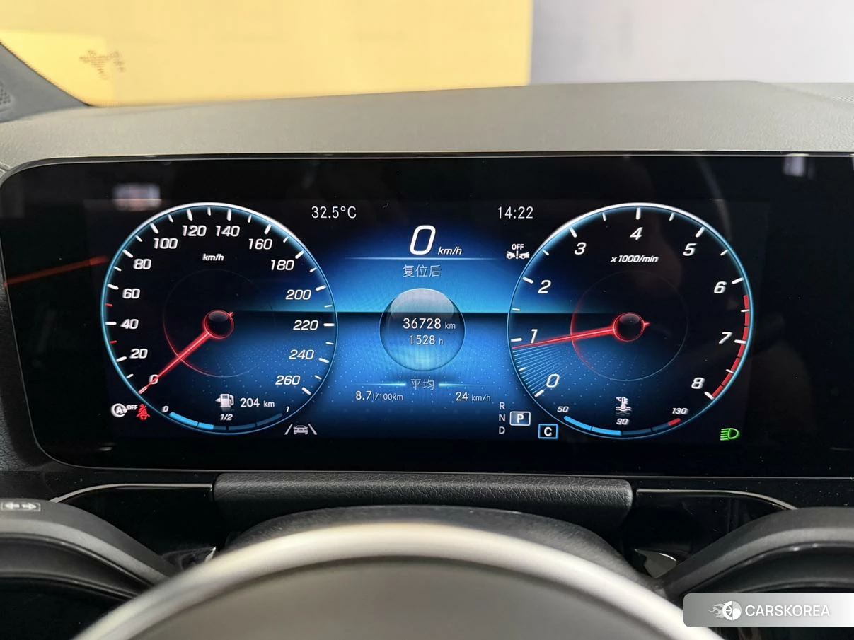 Mercedes-Benz GLA 2022 Белый из Китая, фото 6