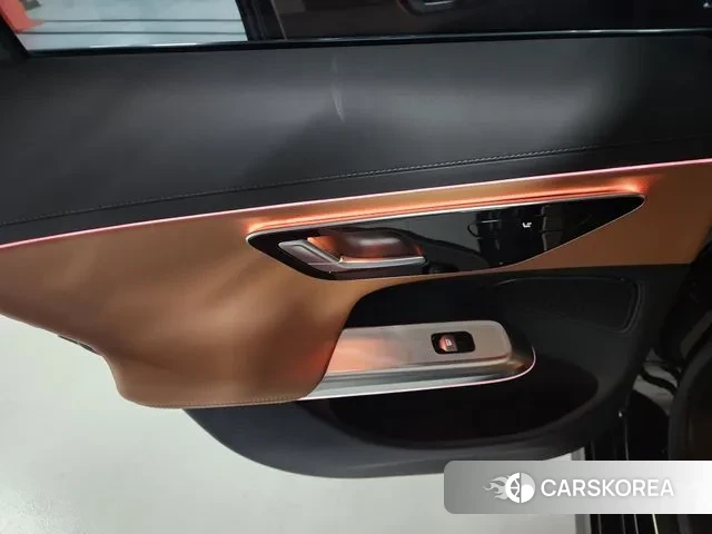 Mercedes-Benz E-Class W214 2025 Черный из Кореи, фото 6