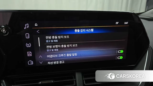 Chevrolet (GM Daewoo) Trax Crossover 2023 Черный из Кореи, фото 6