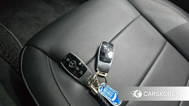 Mercedes-Benz E-Class W213 2019 Черный из Кореи, фото 6