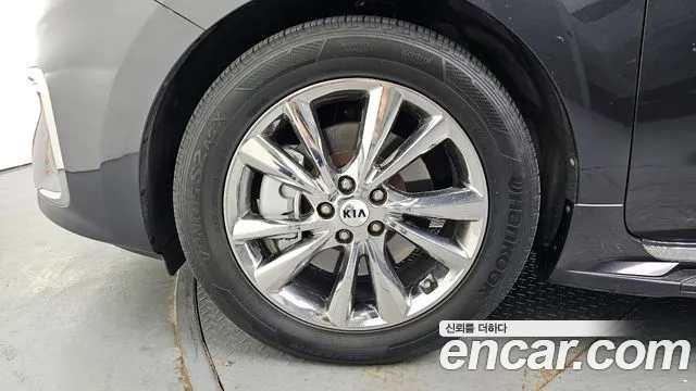 Kia The New Carnival 2019 Серый из Кореи, фото 6