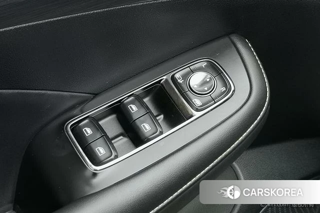 Roewe RX5 2021 Темно-серый из Китая, фото 6