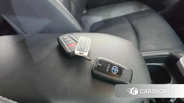 Toyota RAV4 5th Generation 2021 Серый из Кореи, фото 6