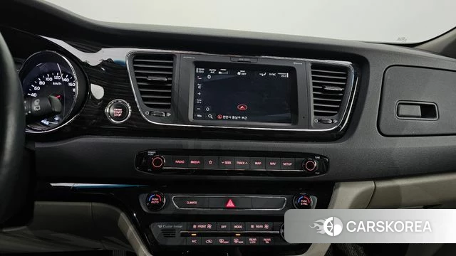 Kia The New Carnival 2020 Белый из Кореи, фото 6