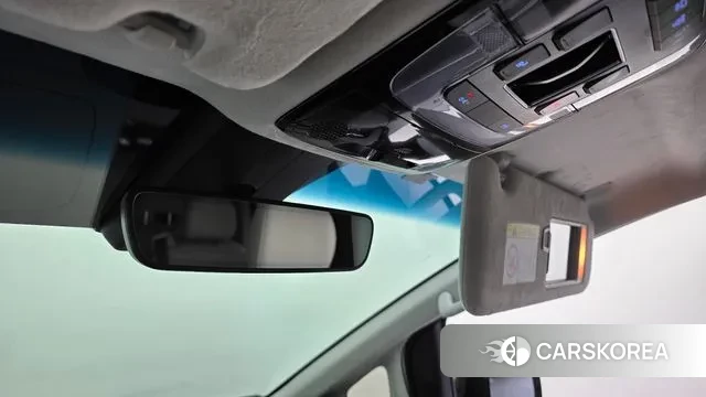 Hyundai Staria 2023 Серебряный из Кореи, фото 6