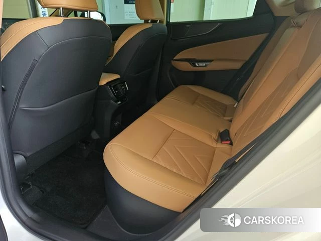 Lexus NX350h Second generation 2024 Белый из Кореи, фото 6