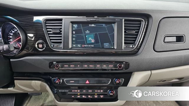 Kia The New Carnival 2019 Серый из Кореи, фото 6
