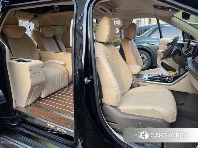 Kia Carnival 4th generation 2023 Черный из Кореи, фото 6