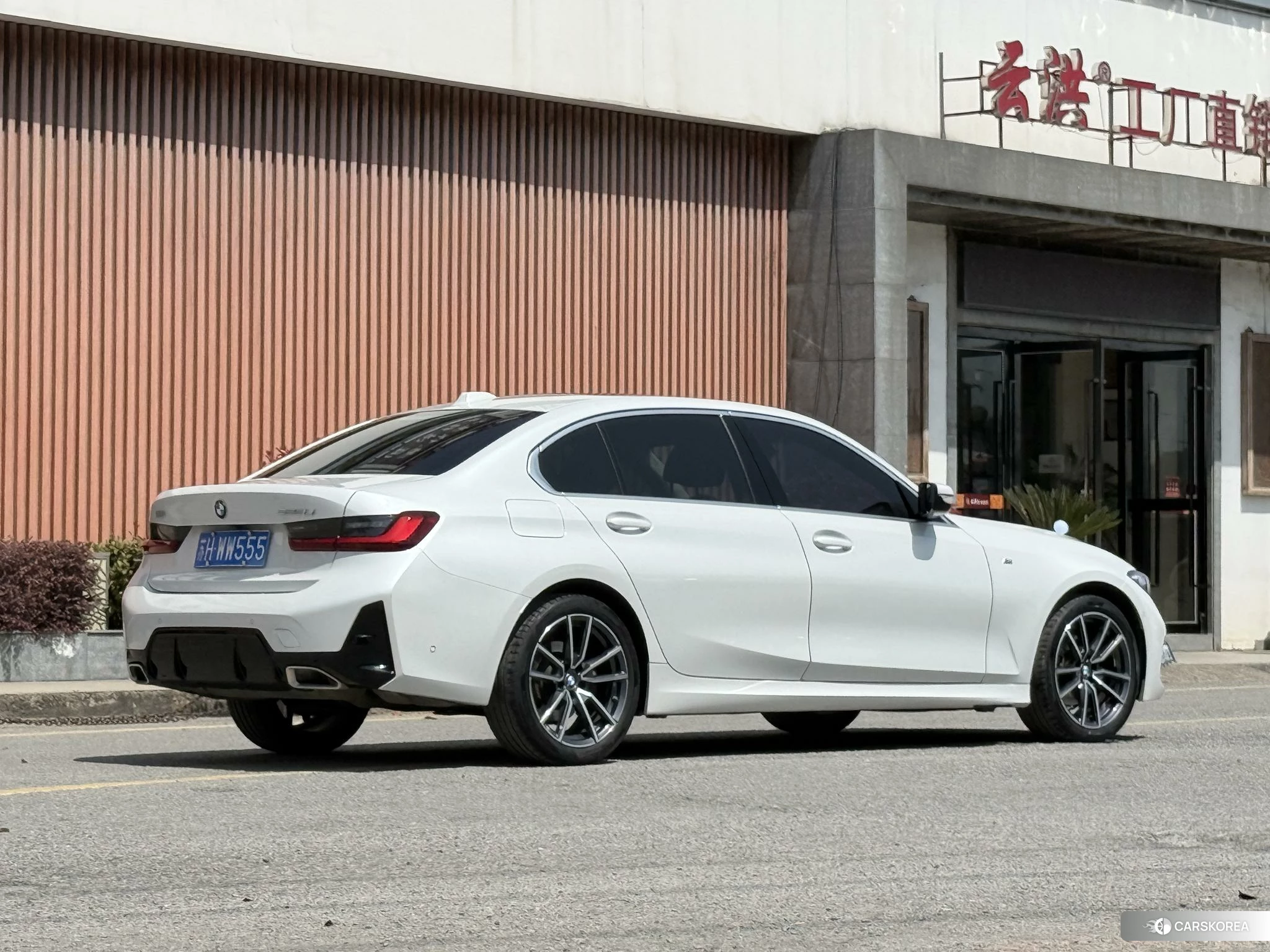 BMW 3 series 2024 Белый из Китая, фото 6