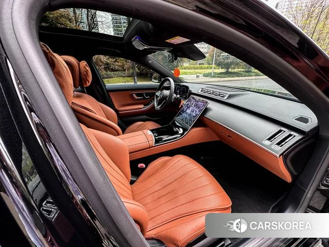 Mercedes-Benz S-class 2024 Черный из Китая, фото 6