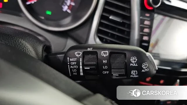 Ssangyong Tivoli Armor 2018 Синий из Кореи, фото 6