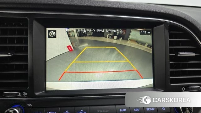 Hyundai Avante AD 2018 Серебристо-серый из Кореи, фото 6