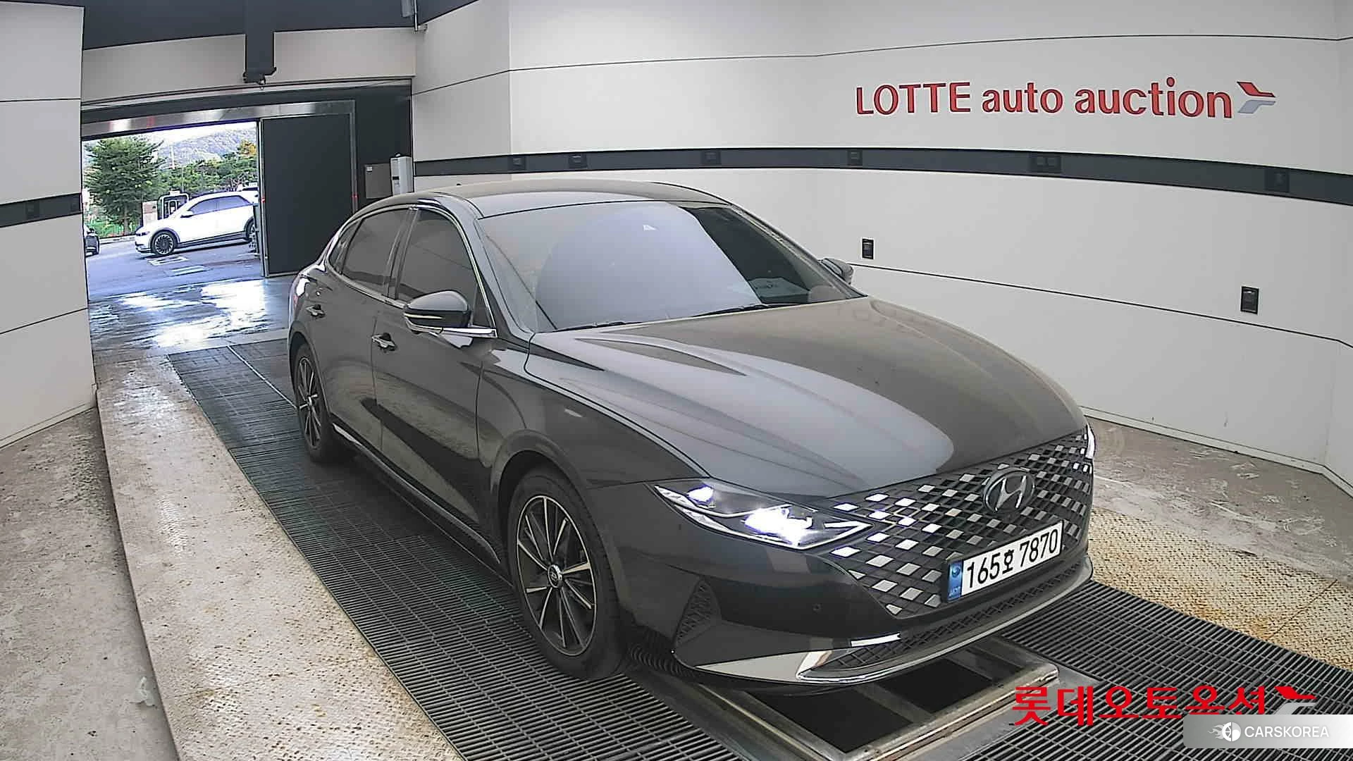 Hyundai Grandeur 2022 Midnight Black Pearl из Кореи, фото 6