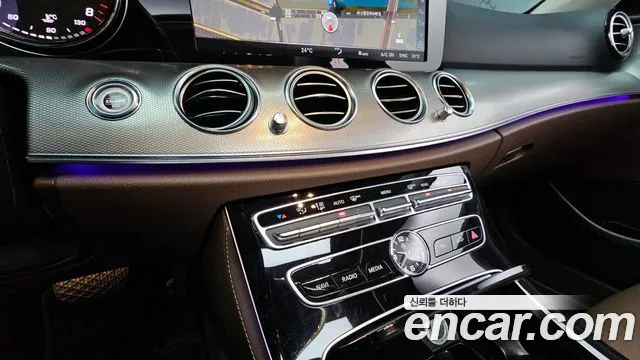 Mercedes-Benz E-Class W213 2018 Белый из Кореи, фото 6