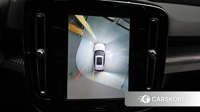 Volvo XC40 Richards 2022 Белый из Кореи, фото 6