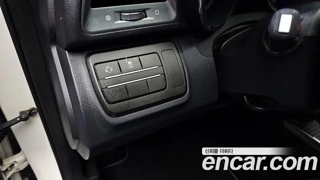 Ssangyong Tivoli Armor 2018 Белый из Кореи, фото 6