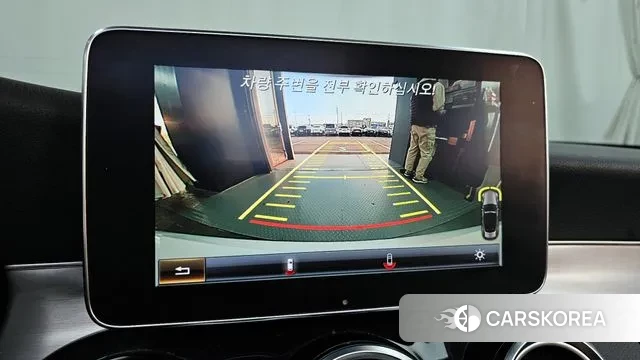 Mercedes-Benz C-Class W205 2018 Белый из Кореи, фото 6