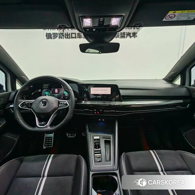 Volkswagen Golf 2022 Белый из Китая, фото 6