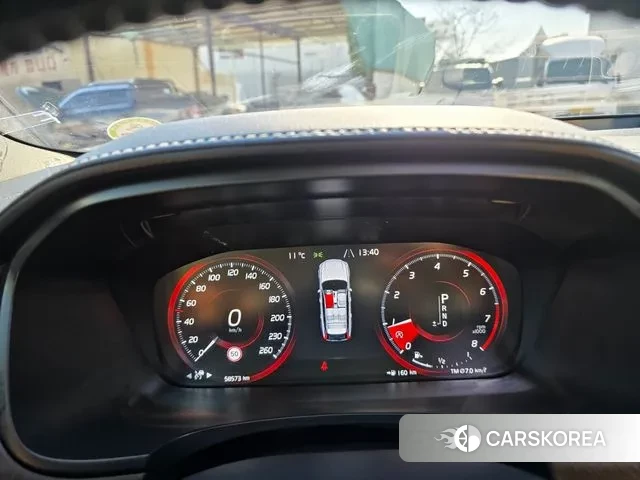 Volvo V90 Cross-Country 2020 Серебристо-серый из Кореи, фото 6