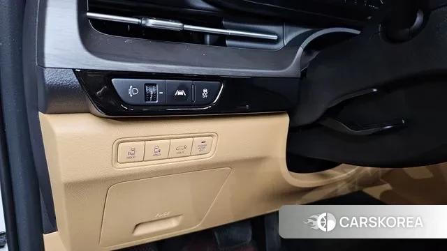 Kia Carnival 4th generation 2023 Белый из Кореи, фото 6