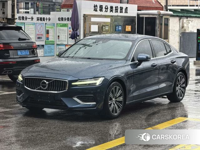Volvo S60 2020 Синий из Китая, фото 6