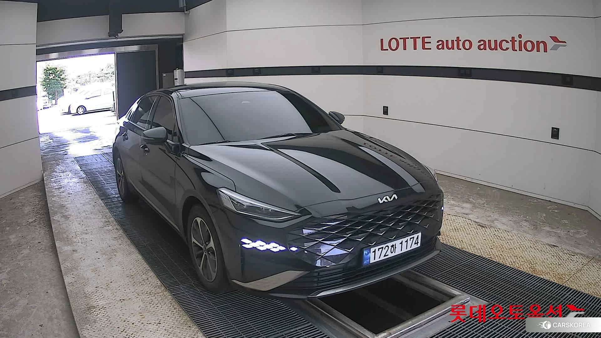 Kia K8 Hybrid 2023 Aurora Black Pearl из Кореи, фото 6