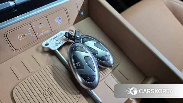 Hyundai Santa Fe (MX5) 2024 Серый из Кореи, фото 6