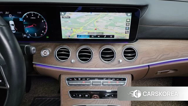 Mercedes-Benz E-Class W213 2022 Серый из Кореи, фото 6