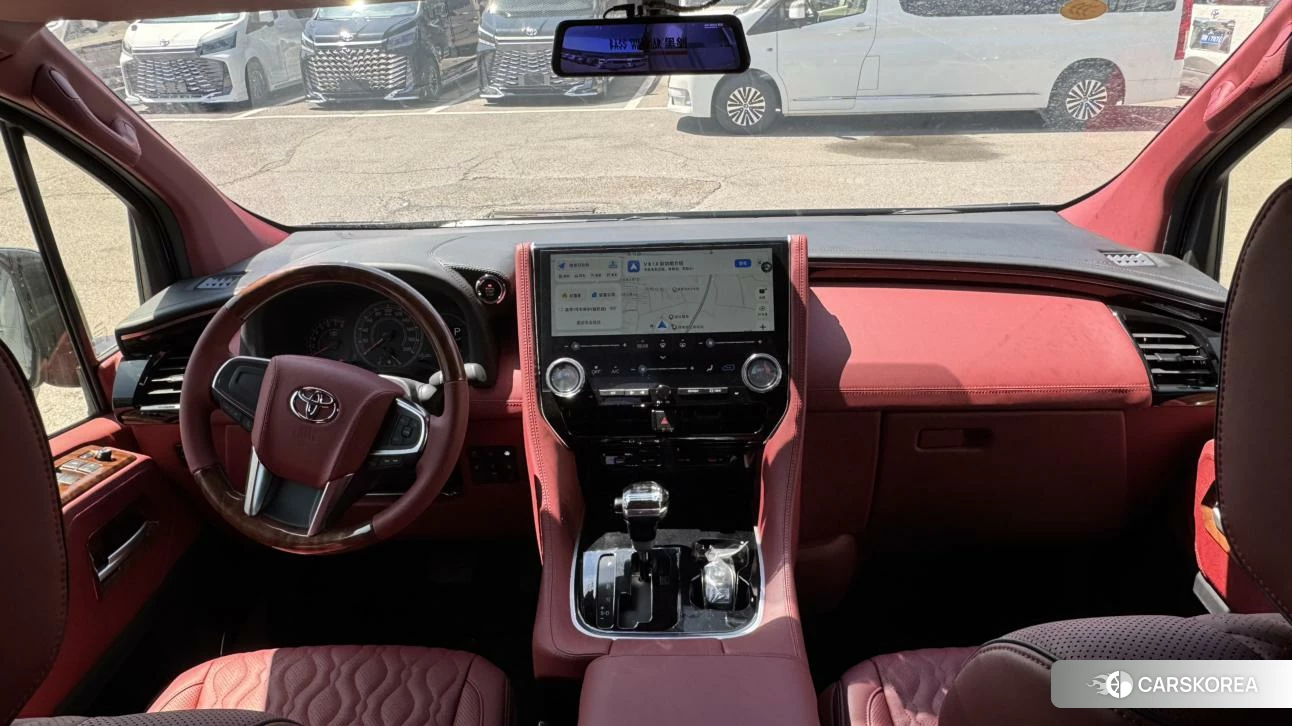 Toyota Hiace 2026 Черный из Китая, фото 6