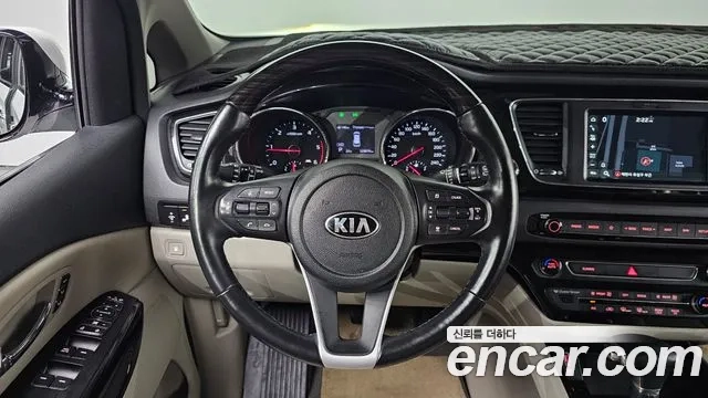 Kia The New Carnival 2018 Белый из Кореи, фото 6